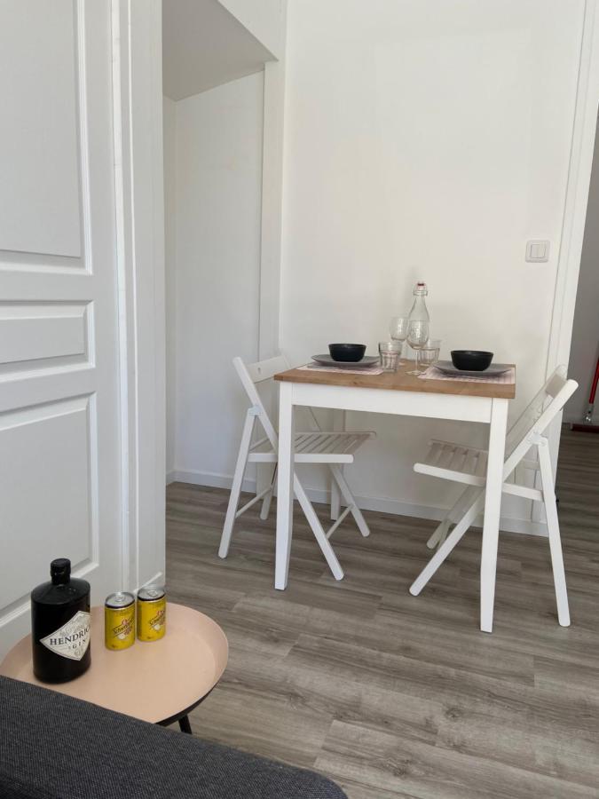 Cosy Flat Carteret - Appartement Centre Bourg - 4 Personnes Barneville-Carteret Bagian luar foto